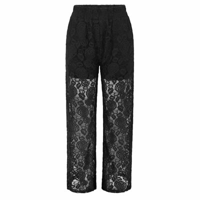 Lacy buks - Black lace