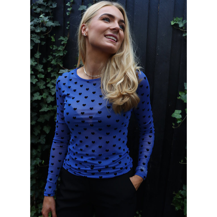 Mesh bluse - Electric blue black hearts